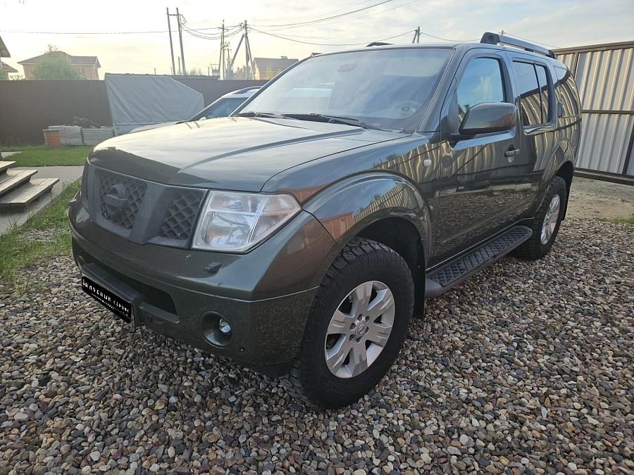 Nissan Pathfinder, 2006г., полный привод, автомат