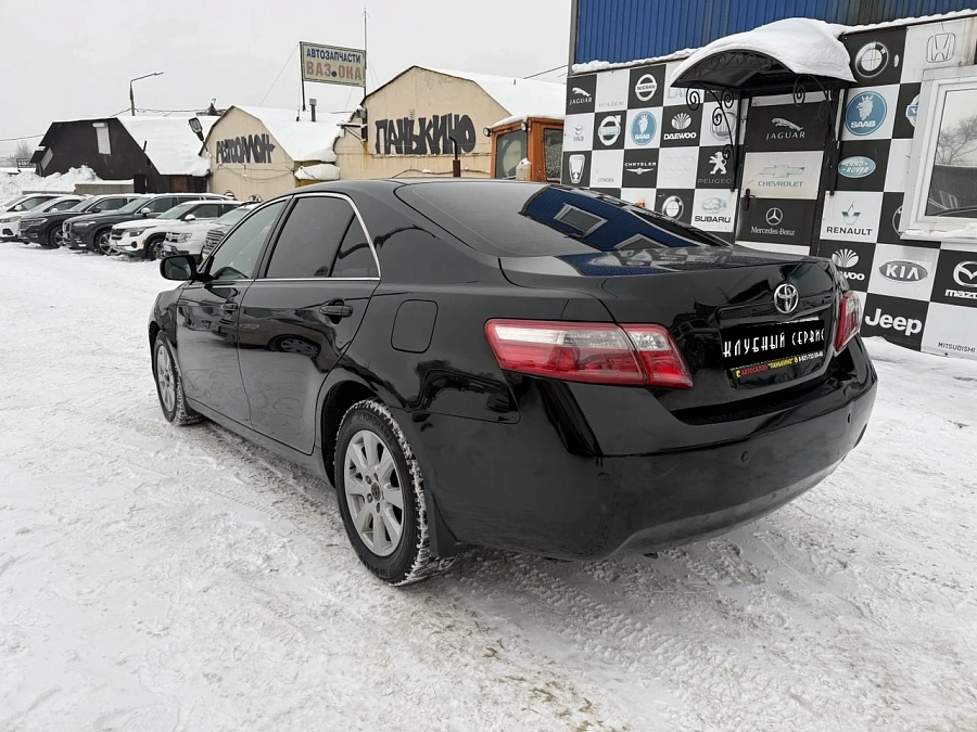 Toyota Camry, 2008г., передний привод, автомат