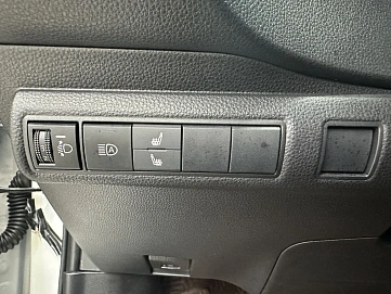 Toyota Levin, 2022г, передний привод, вариатор