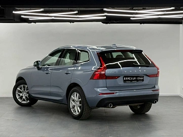 Volvo XC60, 2018г, полный привод, автомат