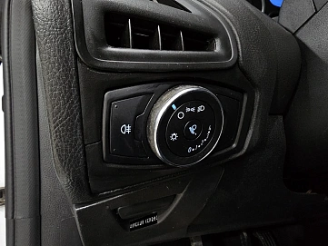 Ford Focus, 2014г, передний привод, механика