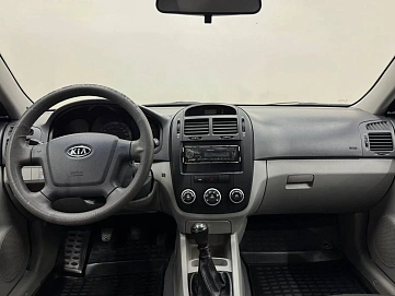 Kia Cerato, 2008г, передний привод, механика