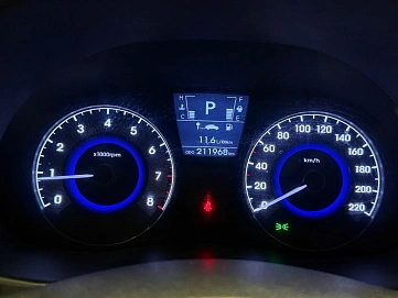 Hyundai Solaris, 2012г, передний привод, автомат