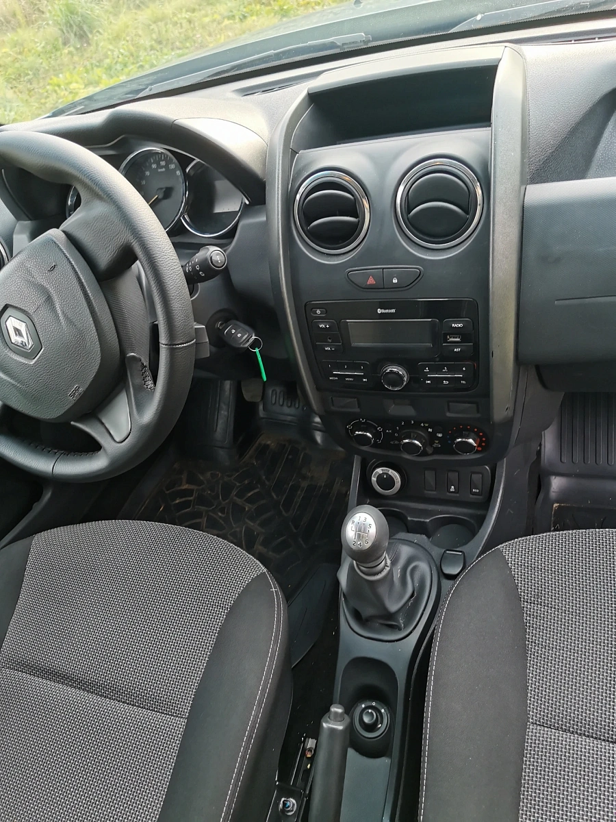 Renault Duster, 2017г., полный привод, механика