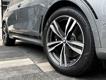 BMW X7, 2025г., полный привод, автомат