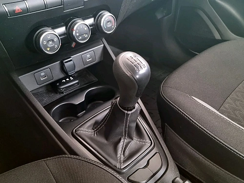 Lada (ВАЗ) Vesta, 2023г, передний привод, механика