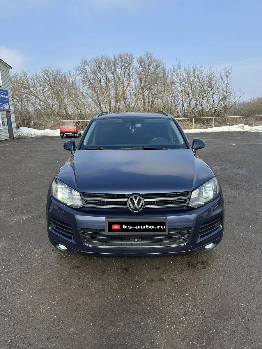 Volkswagen Touareg, 2011г., полный привод, автомат