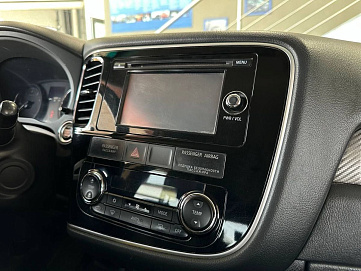 Mitsubishi Outlander, 2012г, полный привод, вариатор