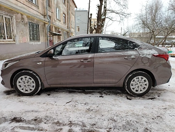 Hyundai Solaris, 2018г, передний привод, автомат