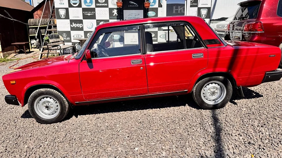 Lada (ВАЗ) 2107, 2000г., задний привод, механика