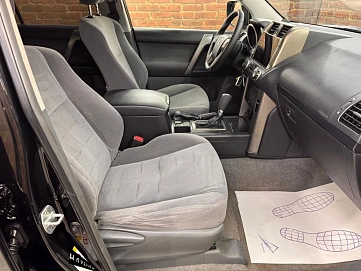 Toyota Land Cruiser Prado, 2012г, полный привод, автомат