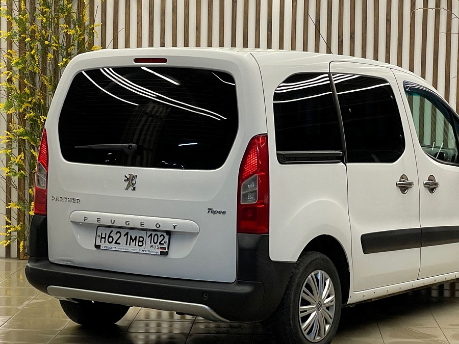 Peugeot Partner, 2012г., передний привод, механика