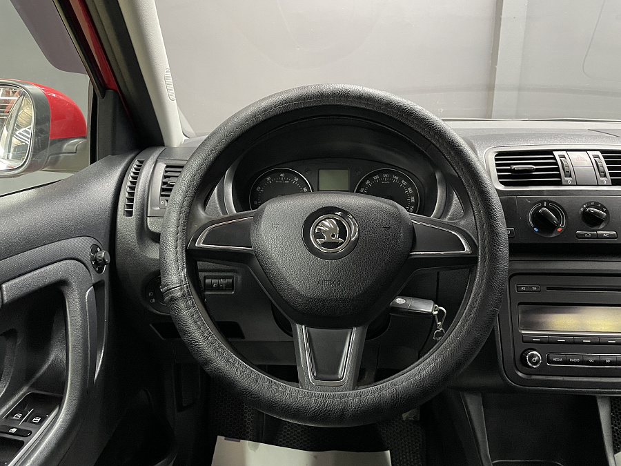 Skoda Fabia, 2013г., передний привод, механика