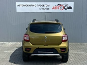 Renault Sandero, 2015г., передний привод, автомат