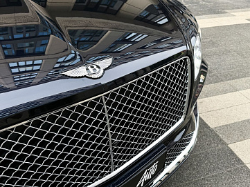 Bentley Bentayga, 2024г, полный привод, автомат
