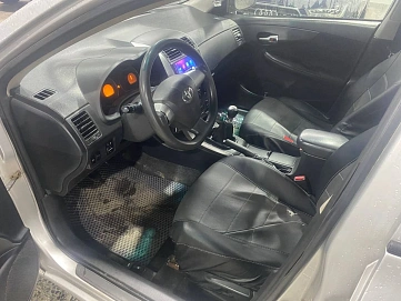Toyota Corolla, 2010г, передний привод, механика