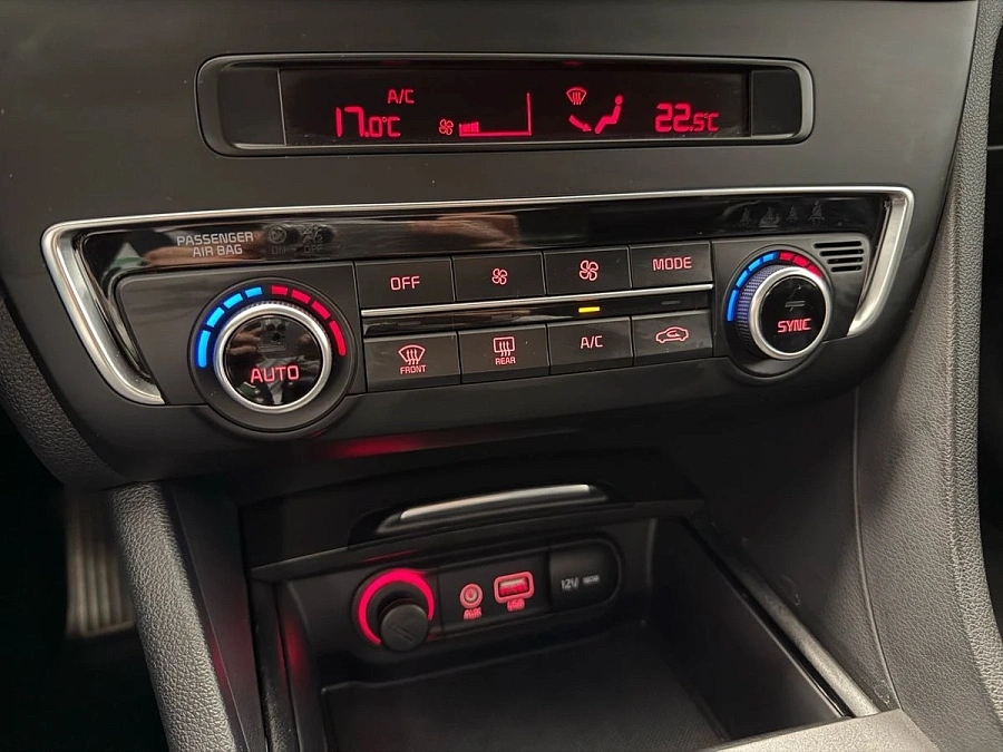 Kia Optima, 2018г., передний привод, автомат