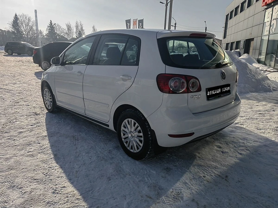 Volkswagen Golf Plus, 2011г., передний привод, механика