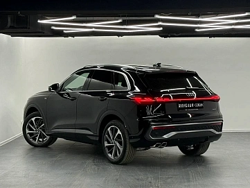 Audi Q5, 2025г, полный привод, робот
