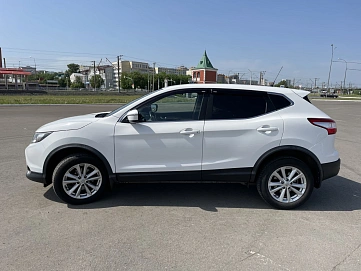 Nissan Qashqai, 2016г, полный привод, вариатор