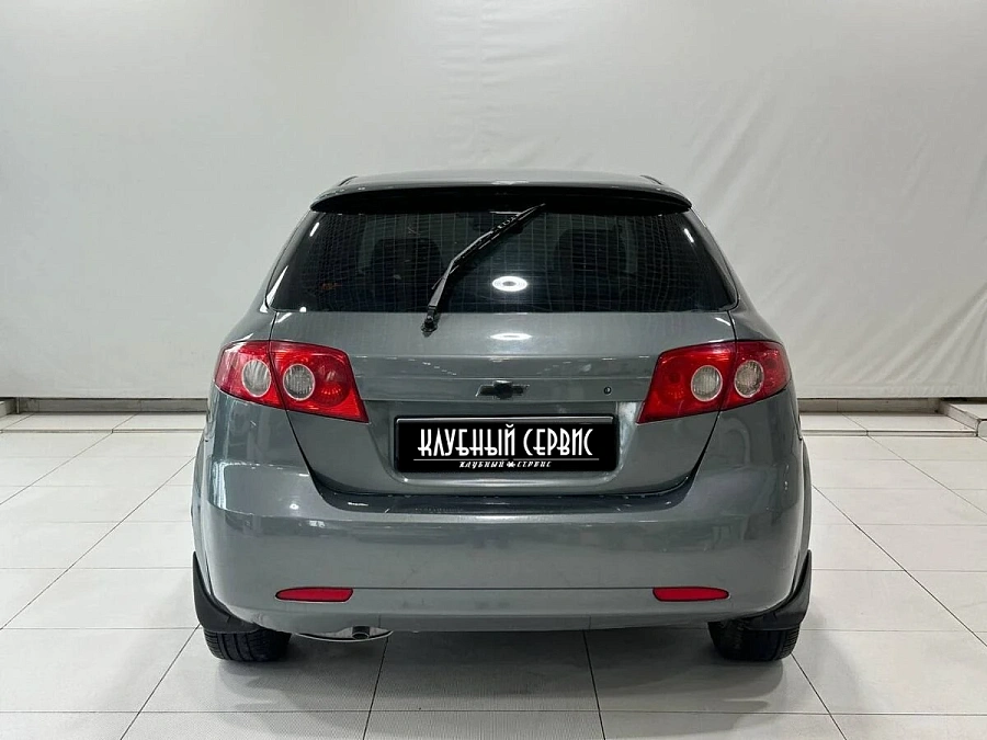 Chevrolet Lacetti, 2011г., передний привод, механика