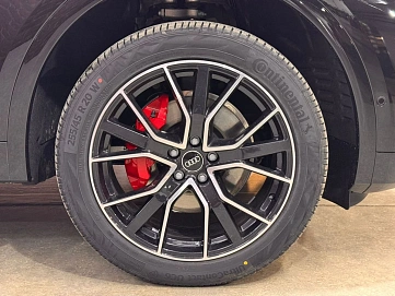 Audi , 2025г., полный привод, робот