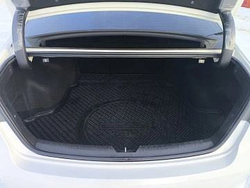 Hyundai Sonata, 2017г, передний привод, автомат