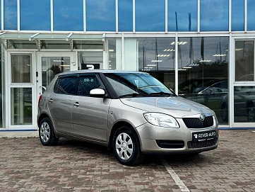 Skoda Fabia, 2009г, передний привод, механика