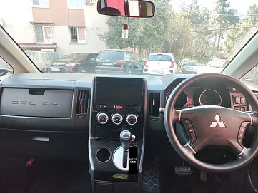 Mitsubishi Delica D:5, 2015г, передний привод, вариатор