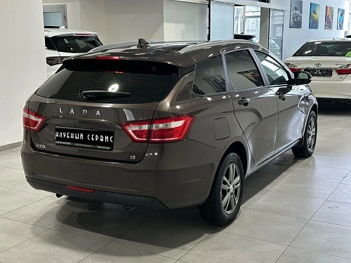 Lada (ВАЗ) Vesta, 2019г, передний привод, механика