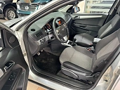 Opel Astra, 2011г., передний привод, механика