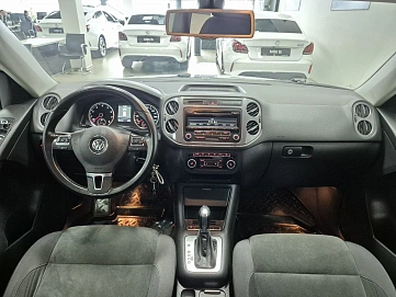 Volkswagen Tiguan, 2012г, полный привод, автомат
