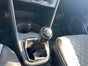 Volkswagen Polo, 2012г, передний привод, механика