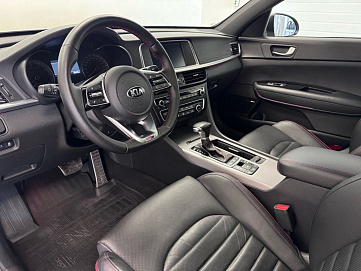 Kia , 2018г., передний привод, автомат
