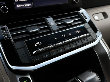 Toyota Land Cruiser, 2022г, полный привод, автомат