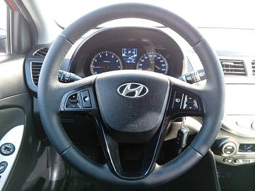 Hyundai Solaris, 2014г, передний привод, автомат