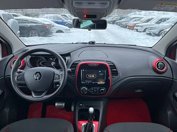 Renault Kaptur, 2018г, полный привод, автомат