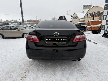 Toyota Camry, 2008г, передний привод, автомат