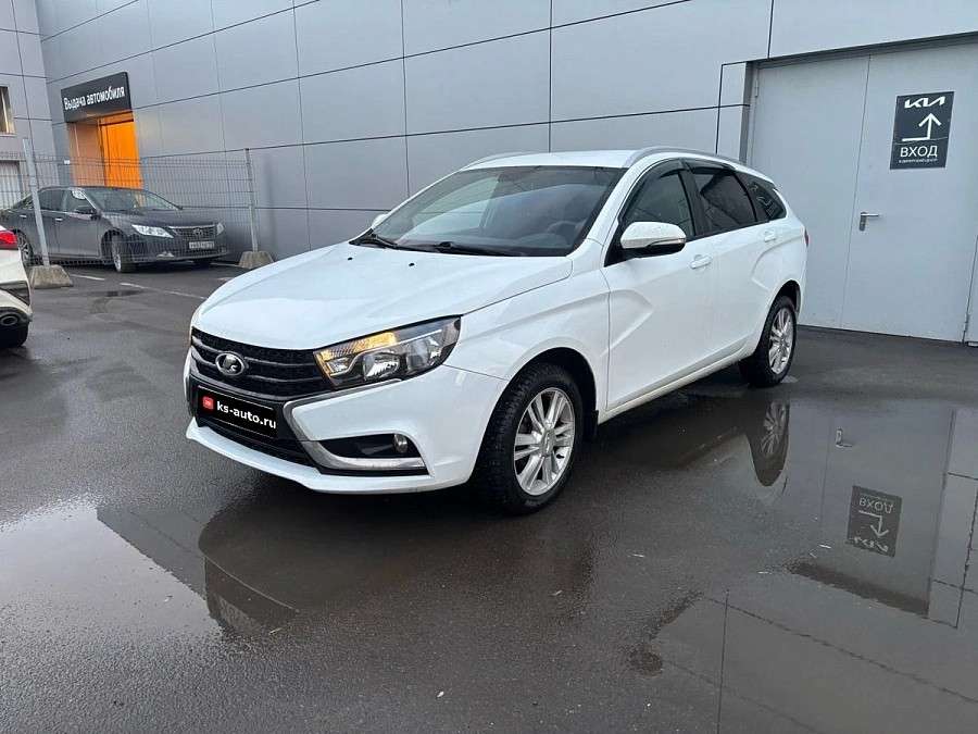 Lada (ВАЗ) Vesta, 2017г., передний привод, робот