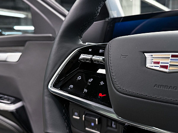 Cadillac Escalade-V, 2025г., полный привод, автомат