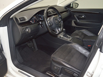 Volkswagen Passat CC, 2013г, передний привод, робот