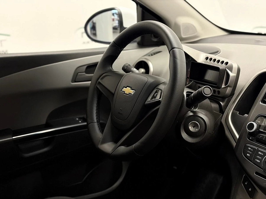 Chevrolet Aveo, 2012г., передний привод, механика