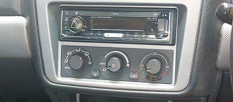 Mitsubishi Pajero iO, 2001г, полный привод, автомат