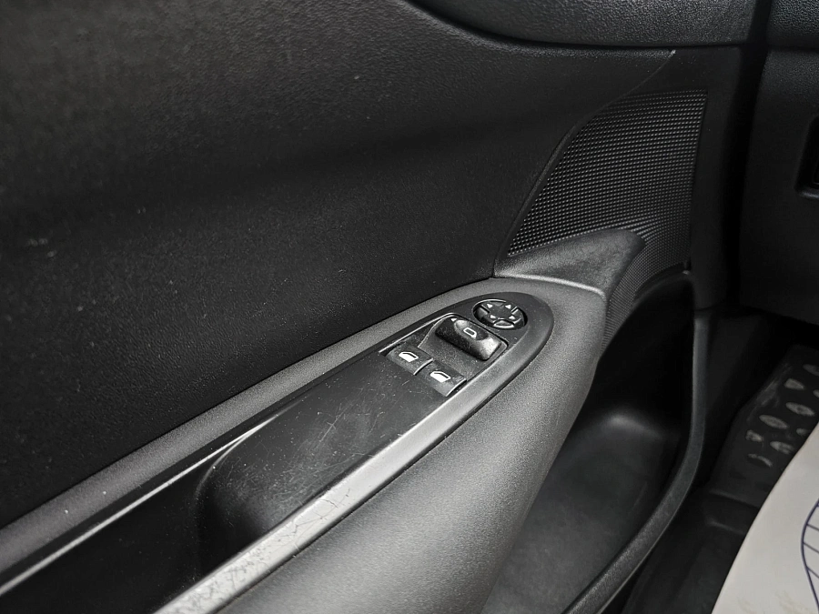 Citroen C4, 2012г., передний привод, автомат