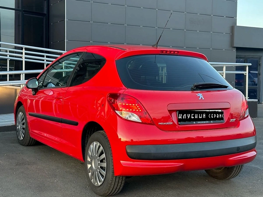 Peugeot 207, 2009г., передний привод, робот