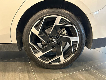 Changan Lamore, 2023г, передний привод, автомат