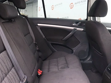 Skoda Octavia, 2010г, передний привод, робот