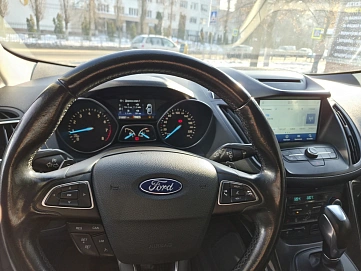 Ford Kuga, 2017г, полный привод, автомат
