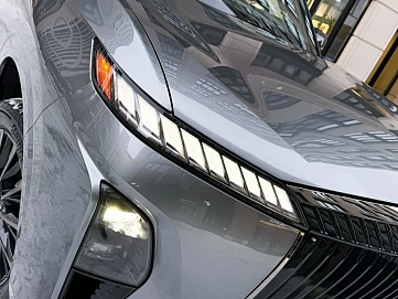 Infiniti QX80, 2025г, полный привод, автомат