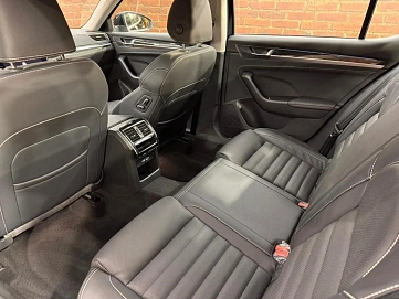 Skoda Superb, 2025г, передний привод, робот